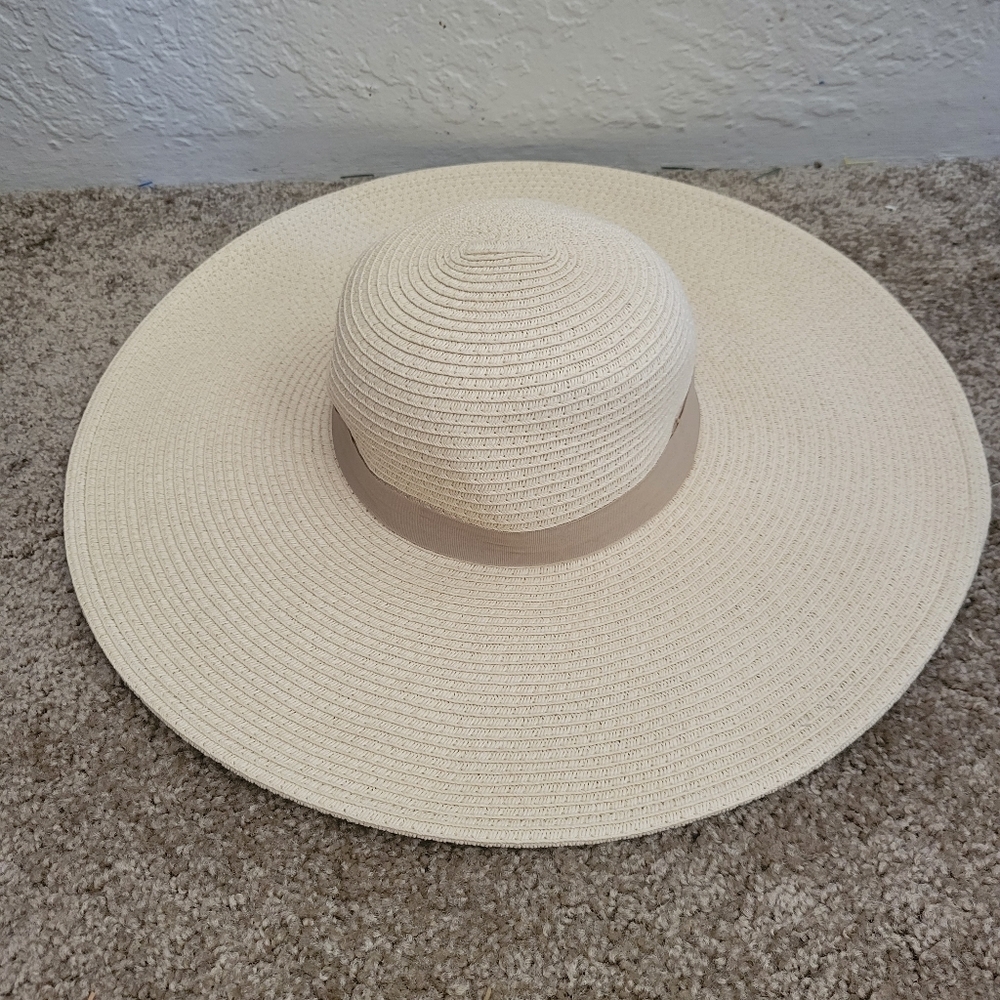 Express Sun Straw Hat